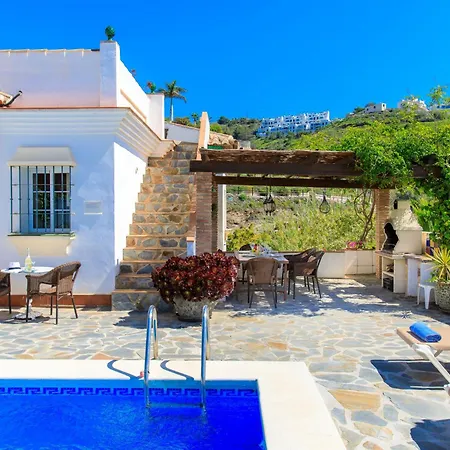 Holiday home Holiday Tamango Hill By Interhome *