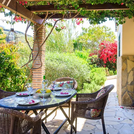 Holiday Tamango Hill By Interhome *